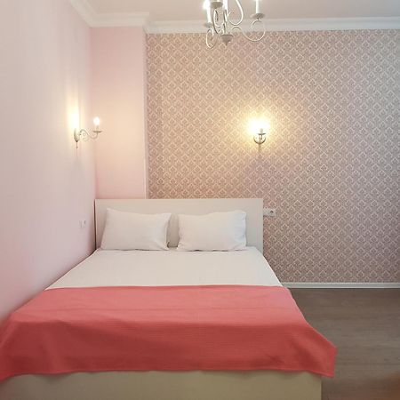 Lux Apartment 1 Махинджаури Экстерьер фото