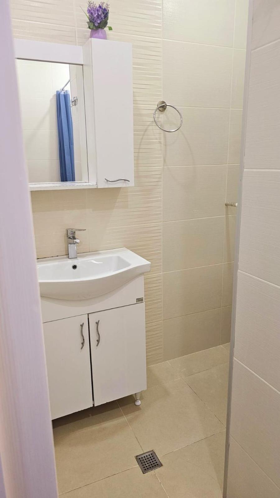 Lux Apartment 1 Махинджаури Экстерьер фото