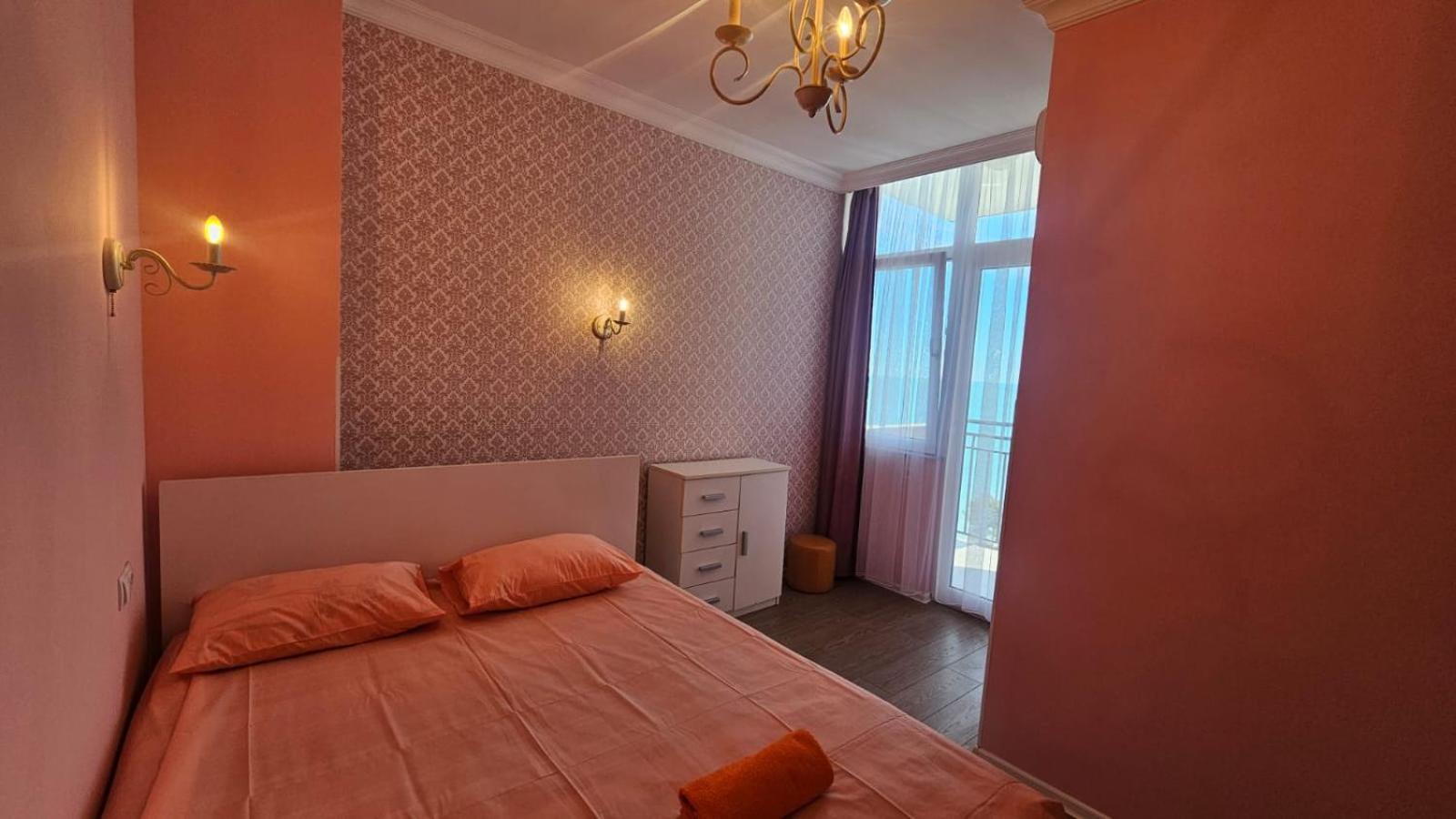 Lux Apartment 1 Махинджаури Экстерьер фото